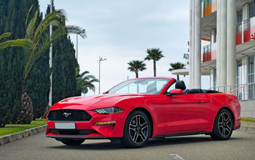 Ford Mustang Красный